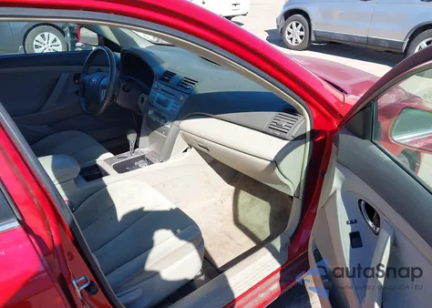 2008 Toyota Camry Hybrid z USA, uszkodzony, nr VIN 4T1BB46K78U054236